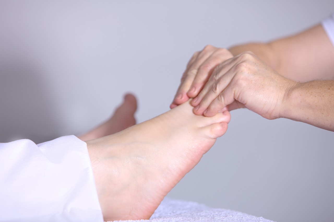 alternativemedicine1327808_1280